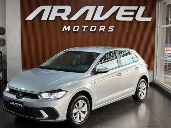 VOLKSWAGEN POLO 1.0 MPI MANUAL VOLKSWAGEN POLO 1.0 MPI MANUAL